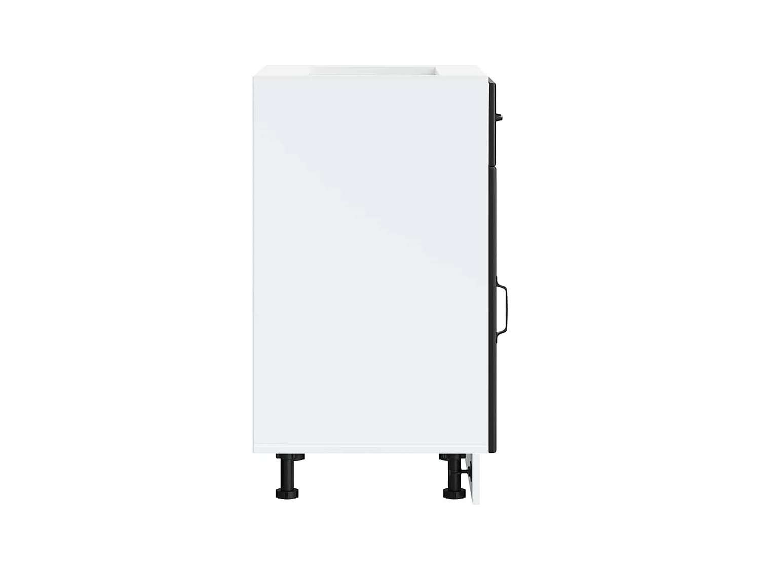 zwarte keukenkast van bewerkt hout