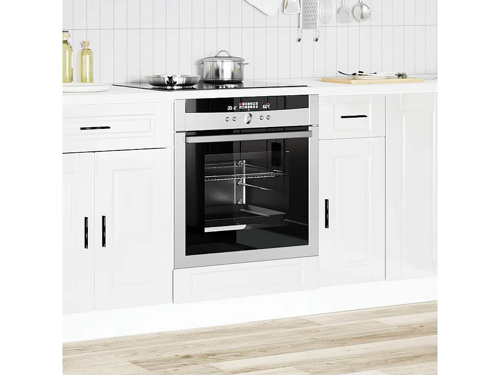 ovenkast in wit hoogglans bewerkt hout