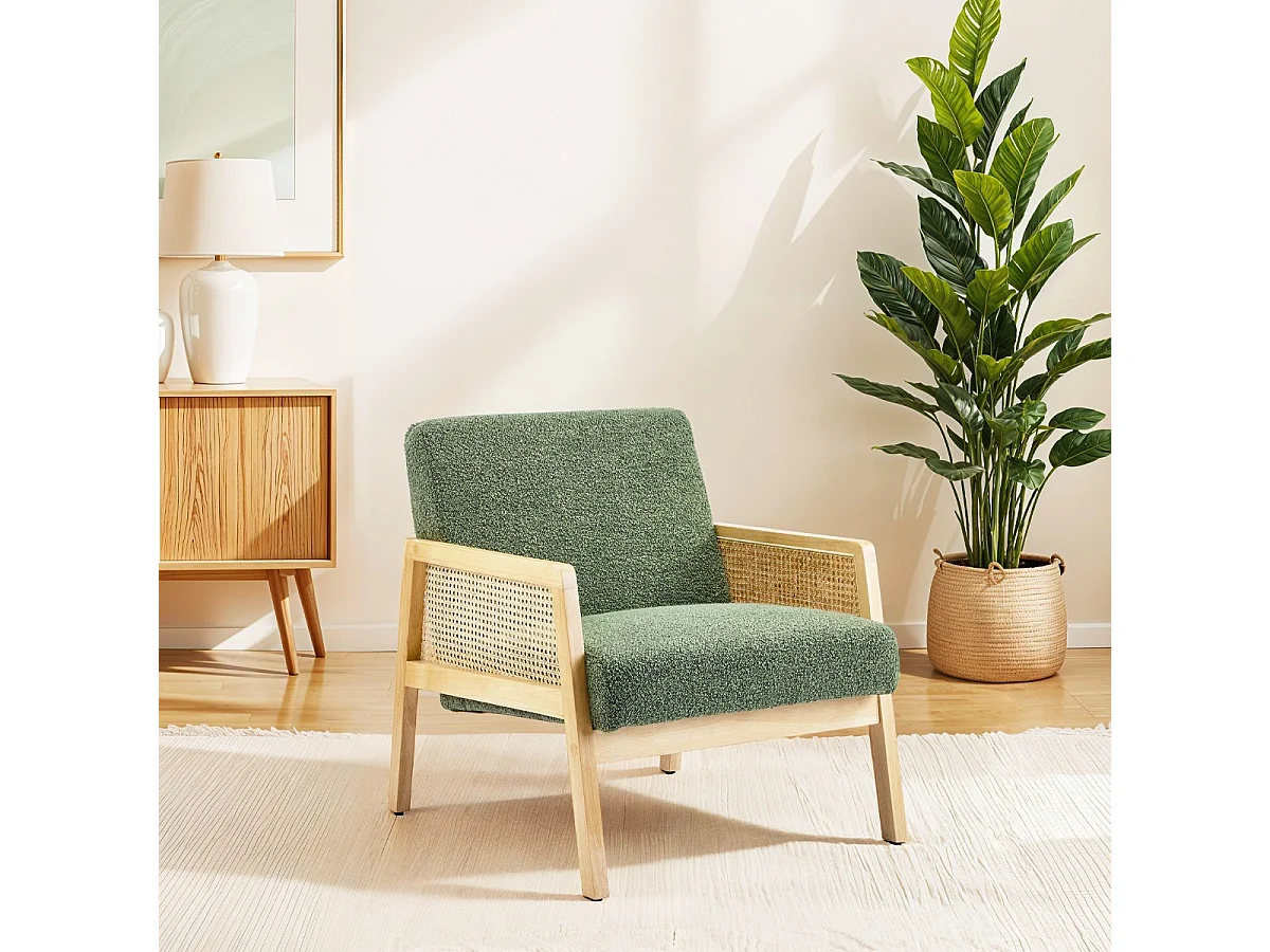 Fauteuil en cannage et tissu bouclé vert kaki - Mani