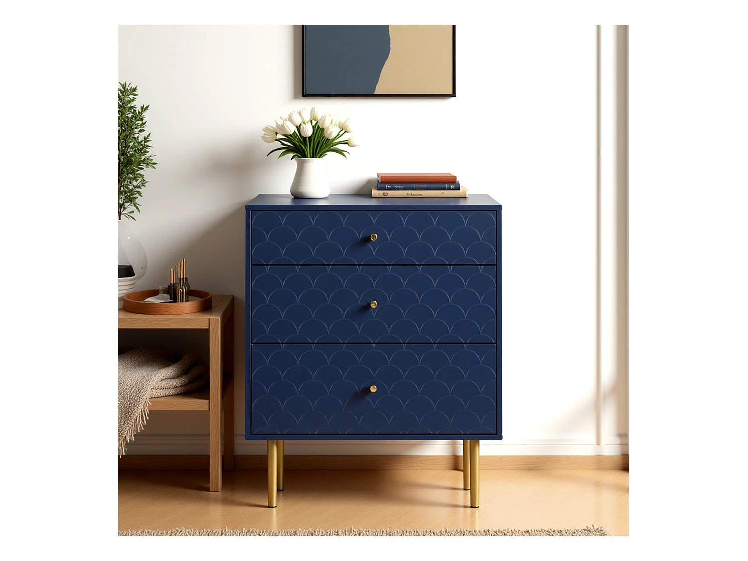 Commode buffet haut avec 3 tiroirs bleu marine motif d'écailles pieds dorés H89/L75/P40 cm