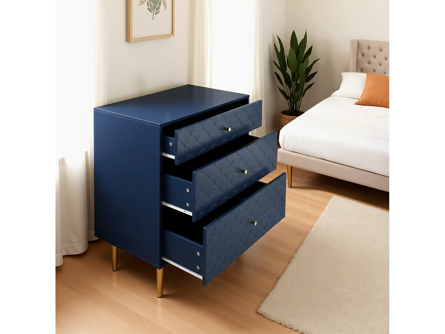Commode buffet haut avec 3 tiroirs bleu marine motif d'écailles pieds dorés H89/L75/P40 cm