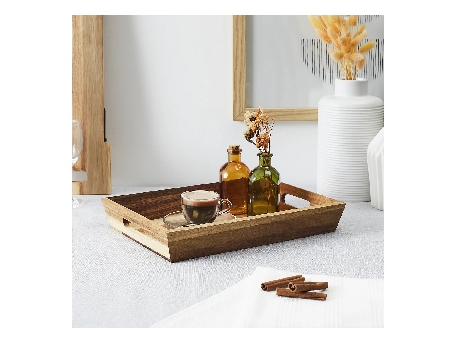 Plateau A Poignees Acacia 32x23cm Marron