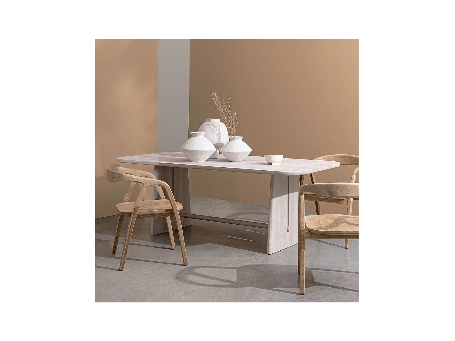 Table rectangulaire en manguier massif blanchi 8 places L200 - TOKYO