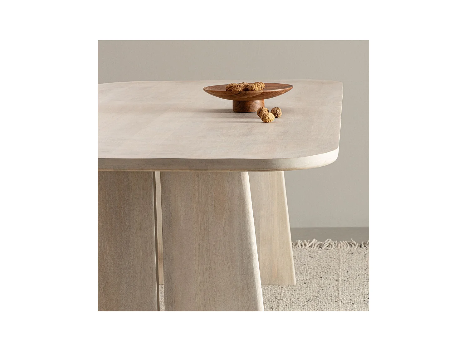 Table rectangulaire en manguier massif blanchi 8 places L200 - TOKYO
