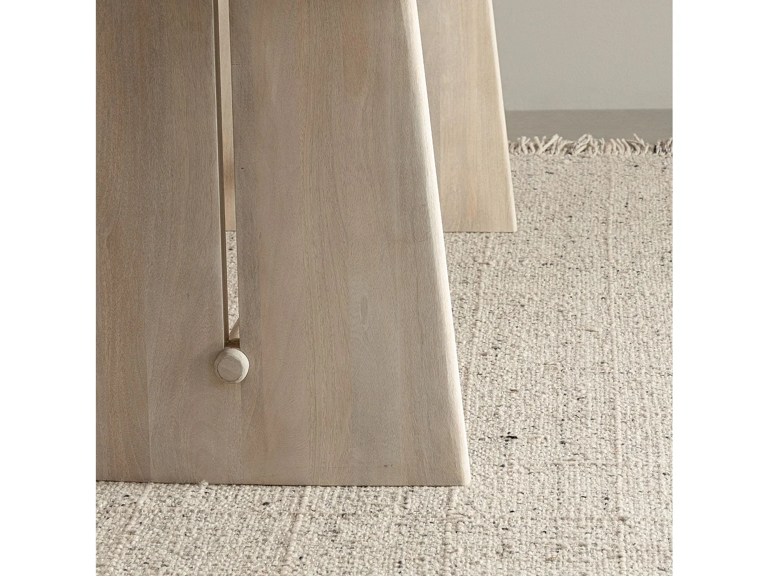 Table rectangulaire en manguier massif blanchi 8 places L200 - TOKYO