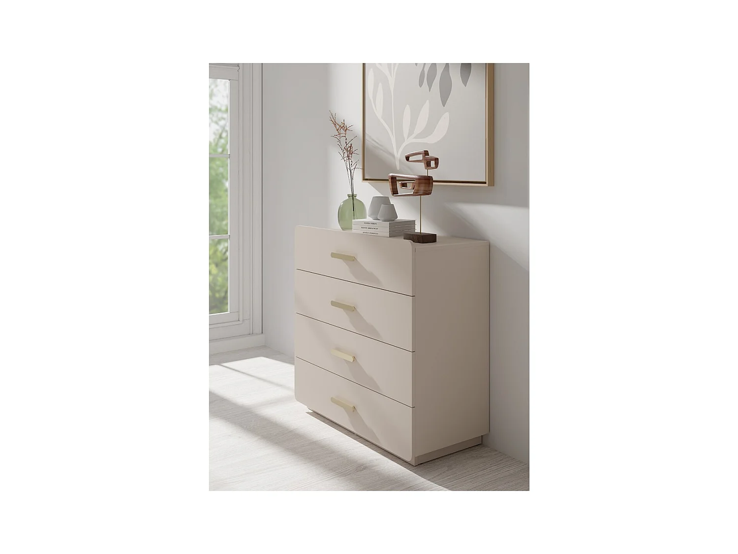 Comoda 4 gavetas AMALIE – Cor bege areia – L100 x H93 x P42 cm – Acabamento elegante e formas suaves