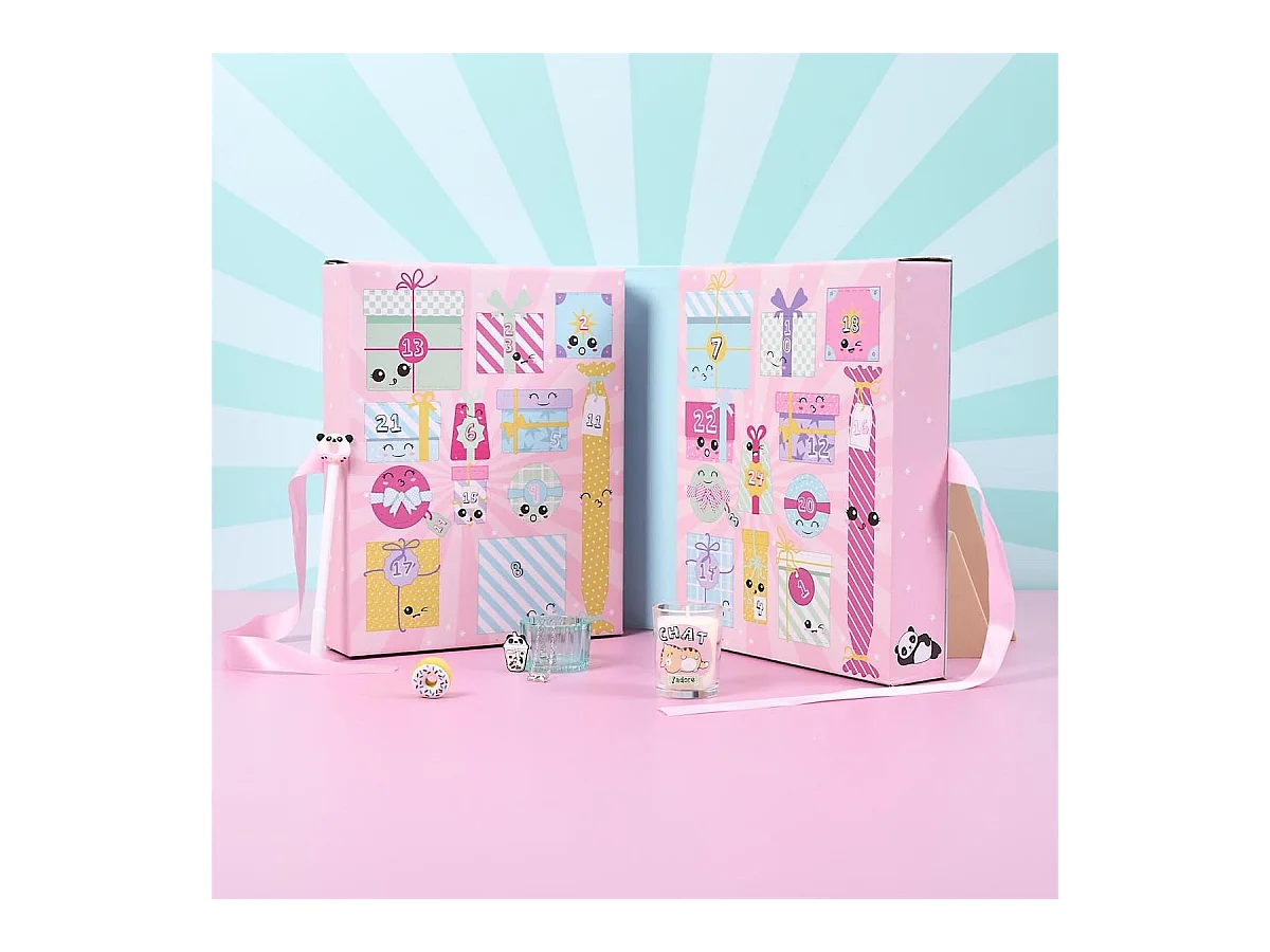 Calendrier de l'avent kawaii avec bougies parfumées et petits cadeaux