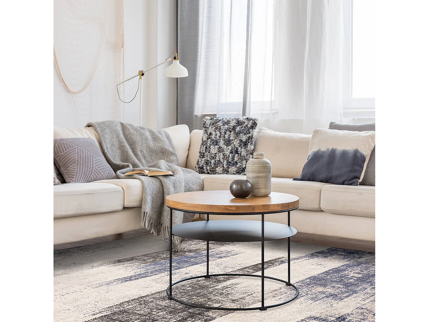 Abstract tapijt - 200x290cm - marineblauw, crème, zwart - Kuza Lines