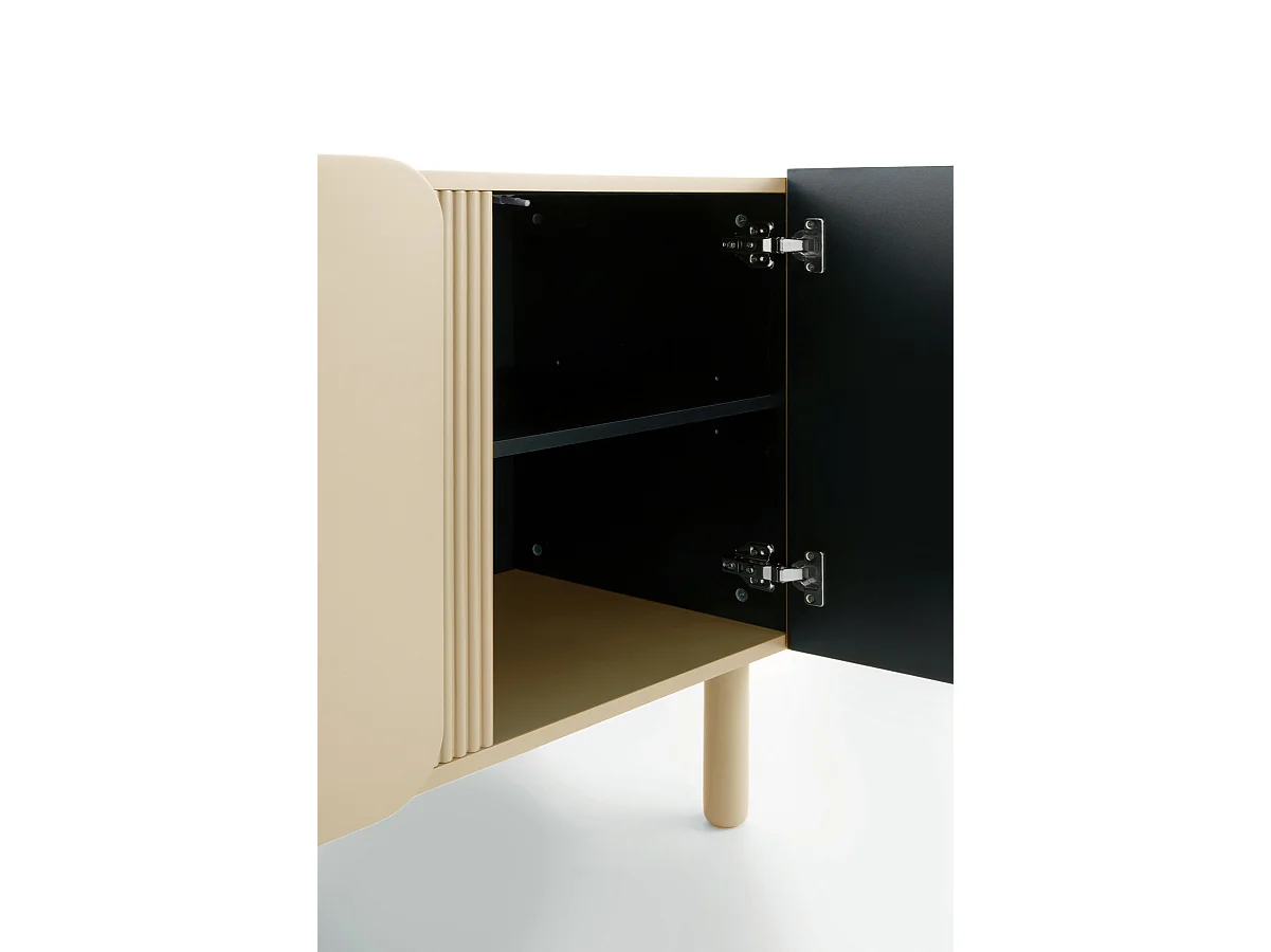 Mueble tv beige con cantos redondos en las esquinas de puertas