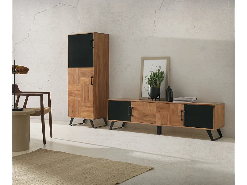 Móvel para TV em madeira maciça de acácia reciclada