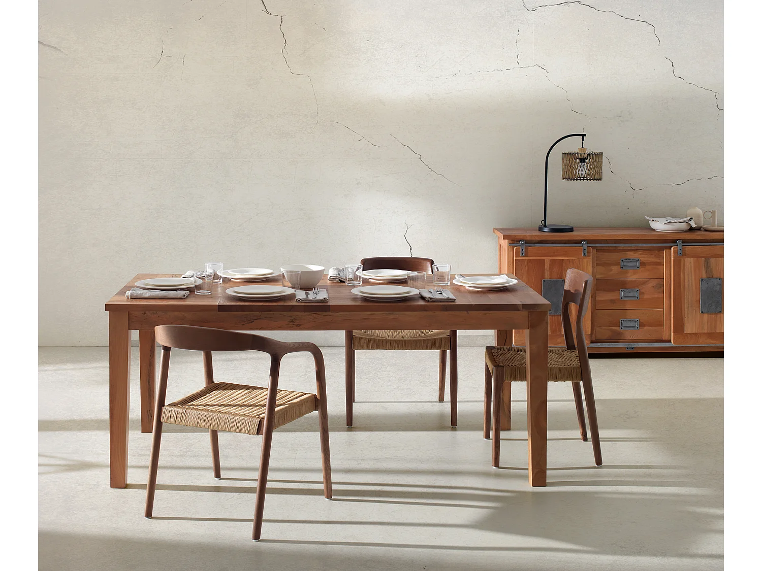 Mesa em madeira maciça de acácia reciclada 180x90 cm