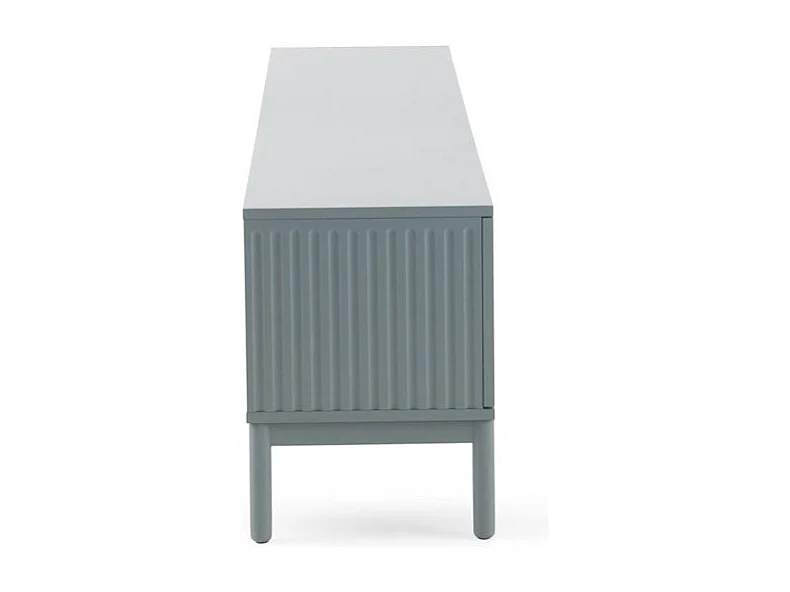 Mueble tv azul con ranuras acanaladas en puertas y laterales