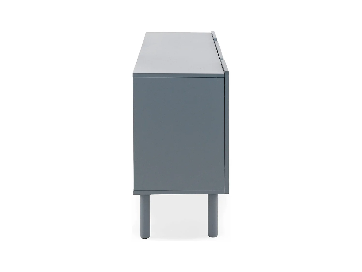 Blauer Sideboard mit abgerundeten Kanten an den Ecken der Türen