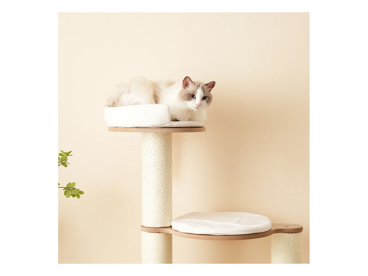 Arbre à chat - 60 x 48 x 135 cm - avec 3 plateformes + 1 maison + tapis amovibles - MDF - blanc