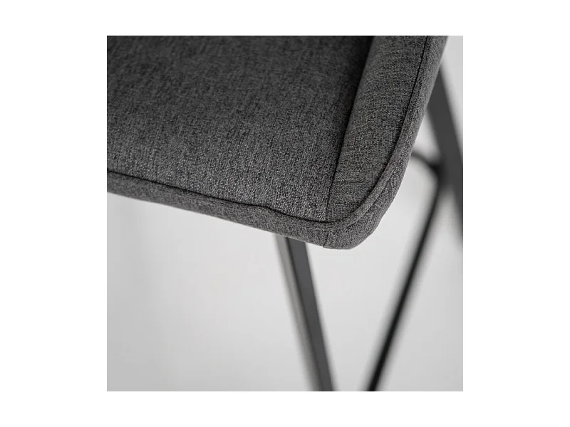 Lot de 2 tabourets hauts "Fox" gris foncé en tissu rembourré avec repose-pieds cm 44x50 94h