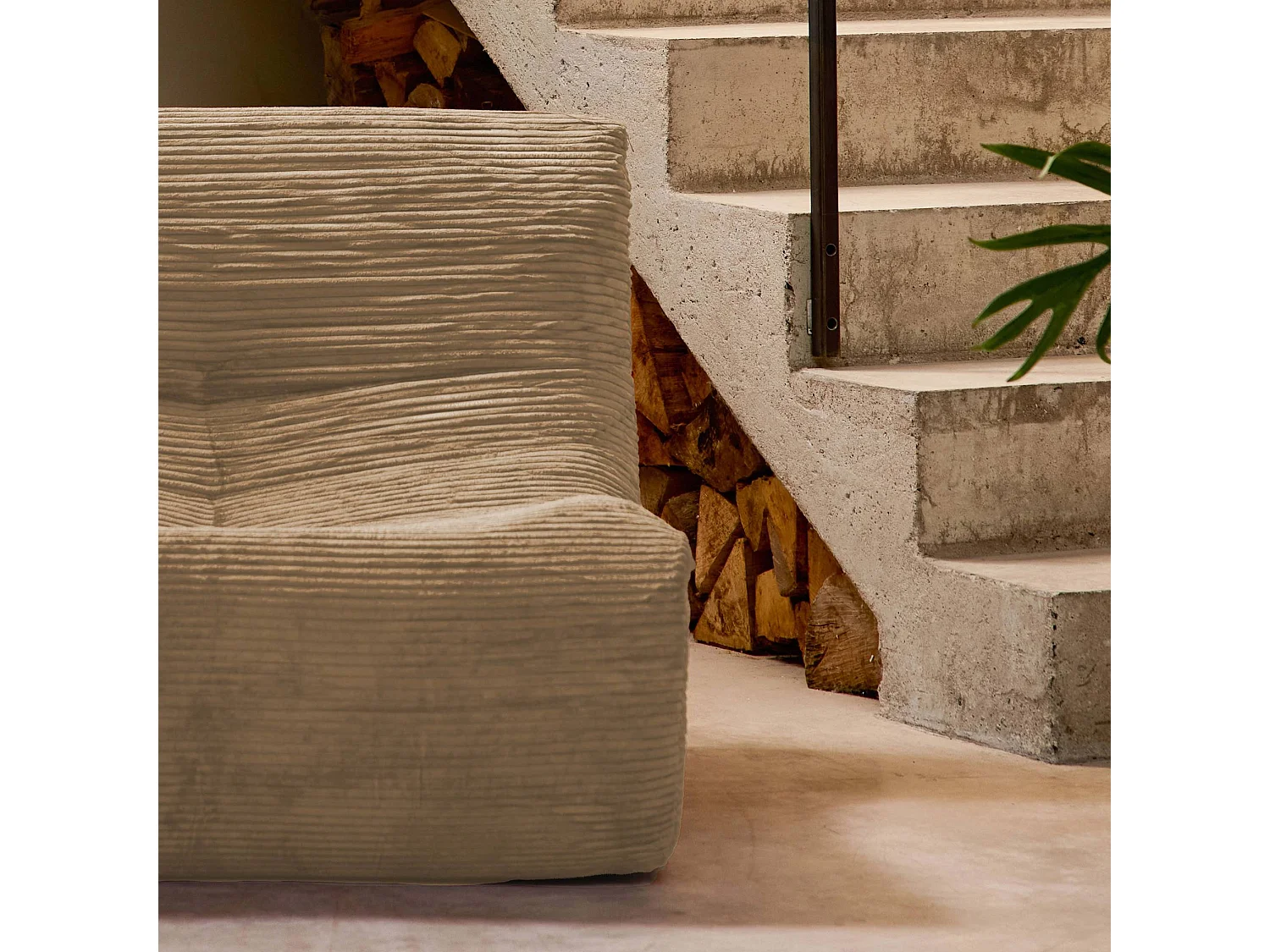 Chauffeuse velours côtelé 3 places taupe L 91 x P 105 x H 72 cm - SOKOL