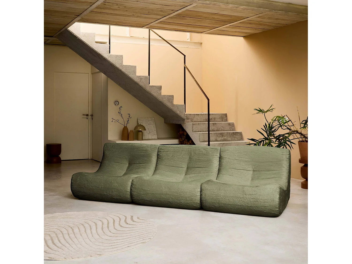 Chauffeuse velours côtelé 3 places kaki L 91 x P 105 x H 72 cm - SOKOL