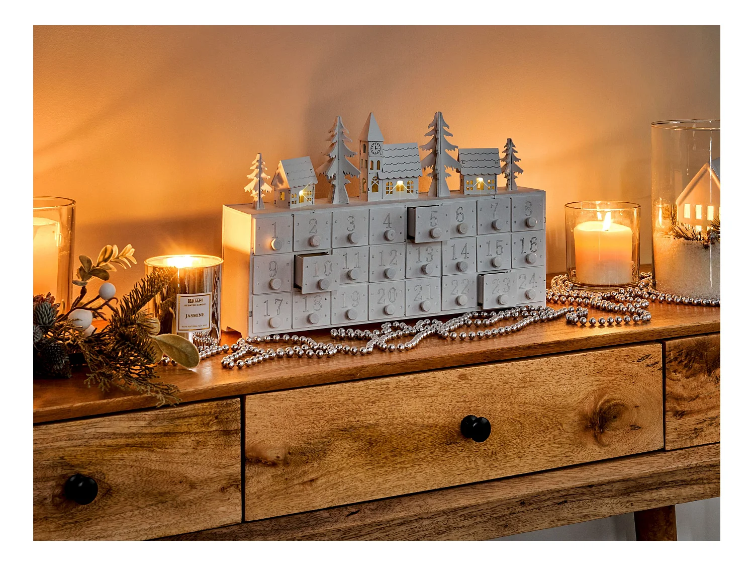 Adventskalender LED weiss Weihnachtsdorf MUONIO