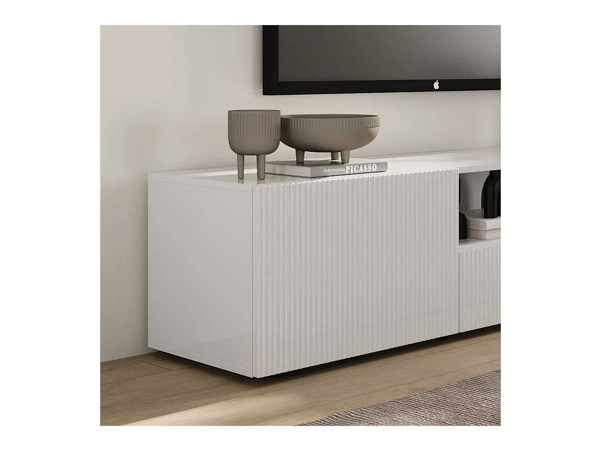 Meuble TV 2 portes 1 tiroir blanc façades relief à stries verticales - JANEIRO BLANC