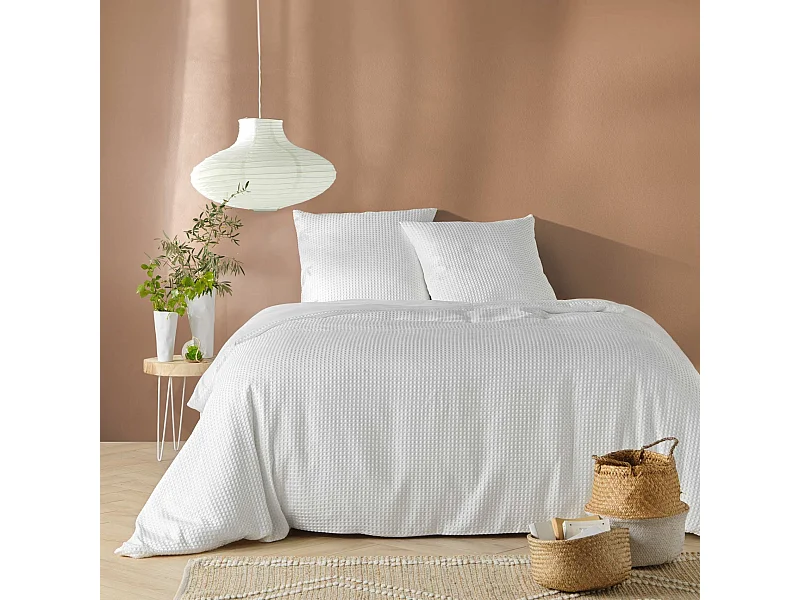 Parure de lit 240x220 microfibre gaufrée blanc Douceur d'Intérieur Abelia