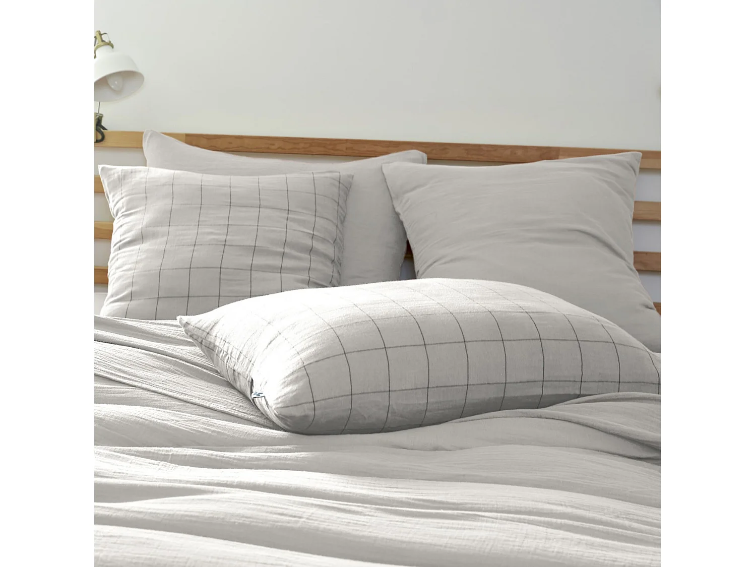 Taie d'oreiller 60x60 double gaze de coton grands carreaux nuage Terre de Nuit