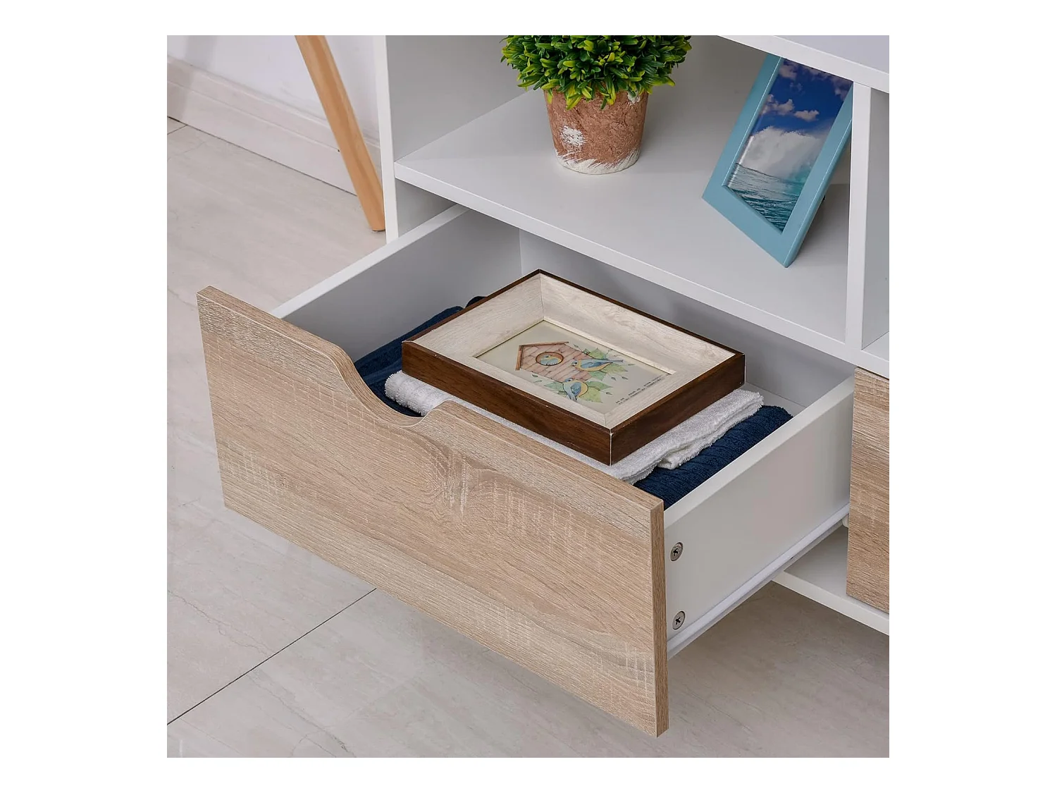 Mueble TV bajo con patas estilo escandinavo 2 cajones Color roble claro Blanco