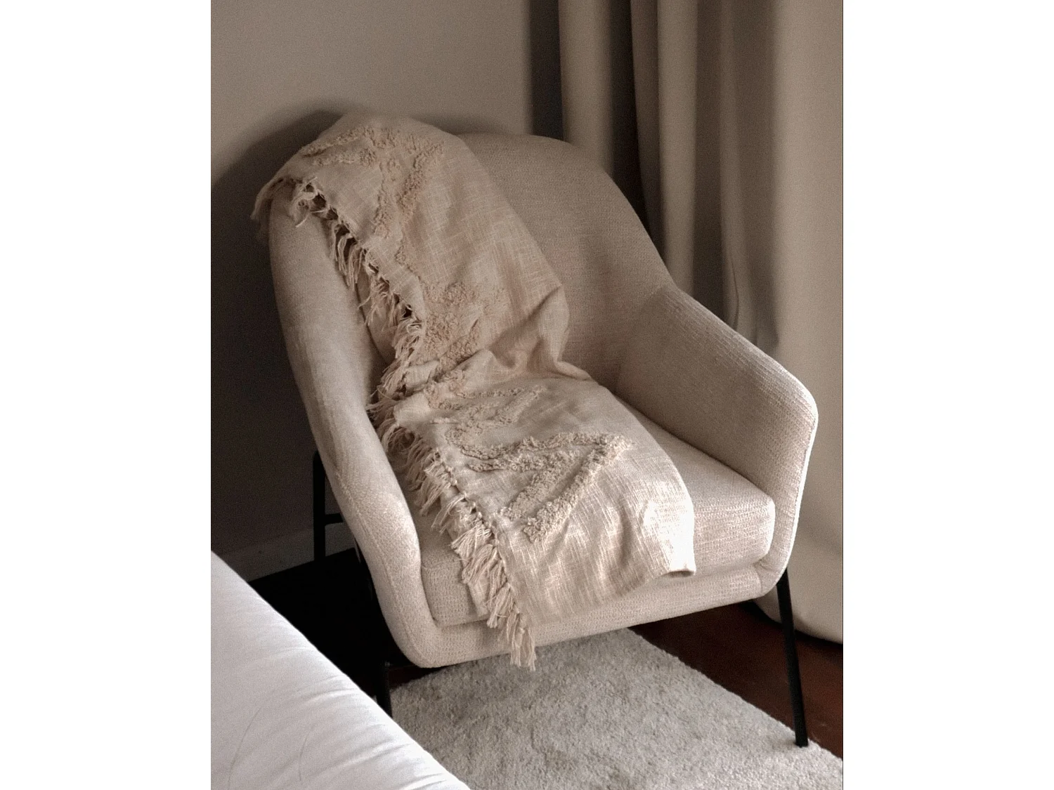 Armchair VEDDIGE Fabric Beige