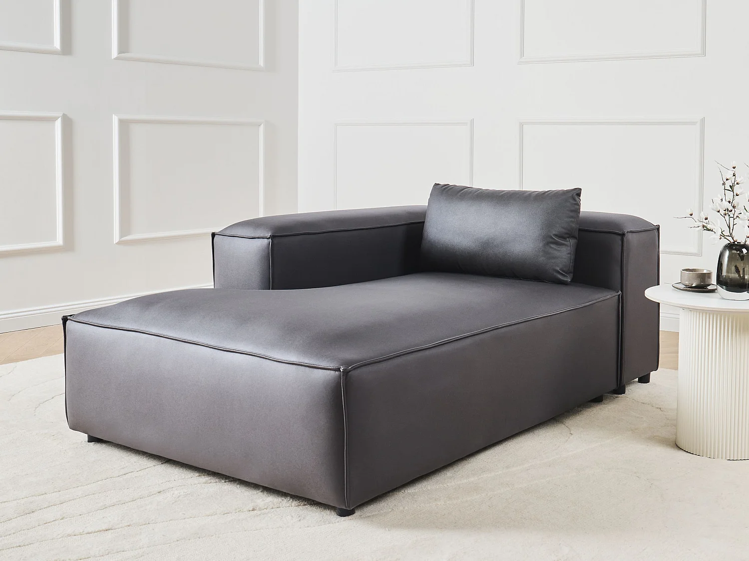 Chaise longue côté droit BRANDE Cuir PU Noir