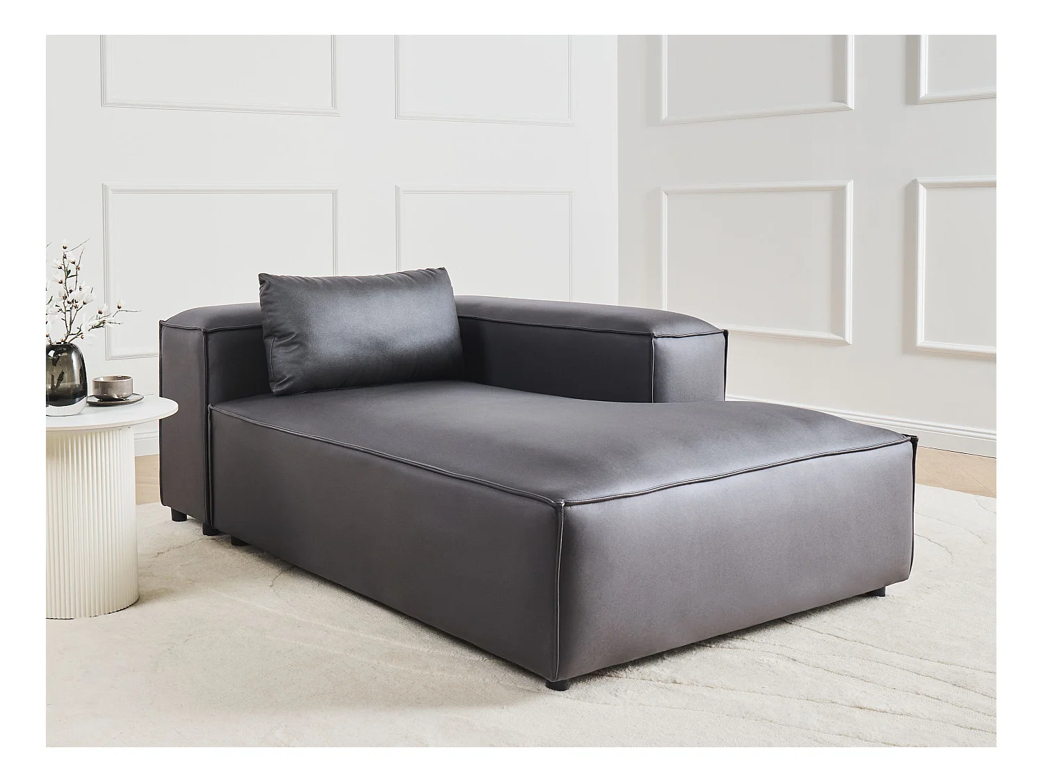 Chaise longue côté droite BRANDE Cuir PU Noir