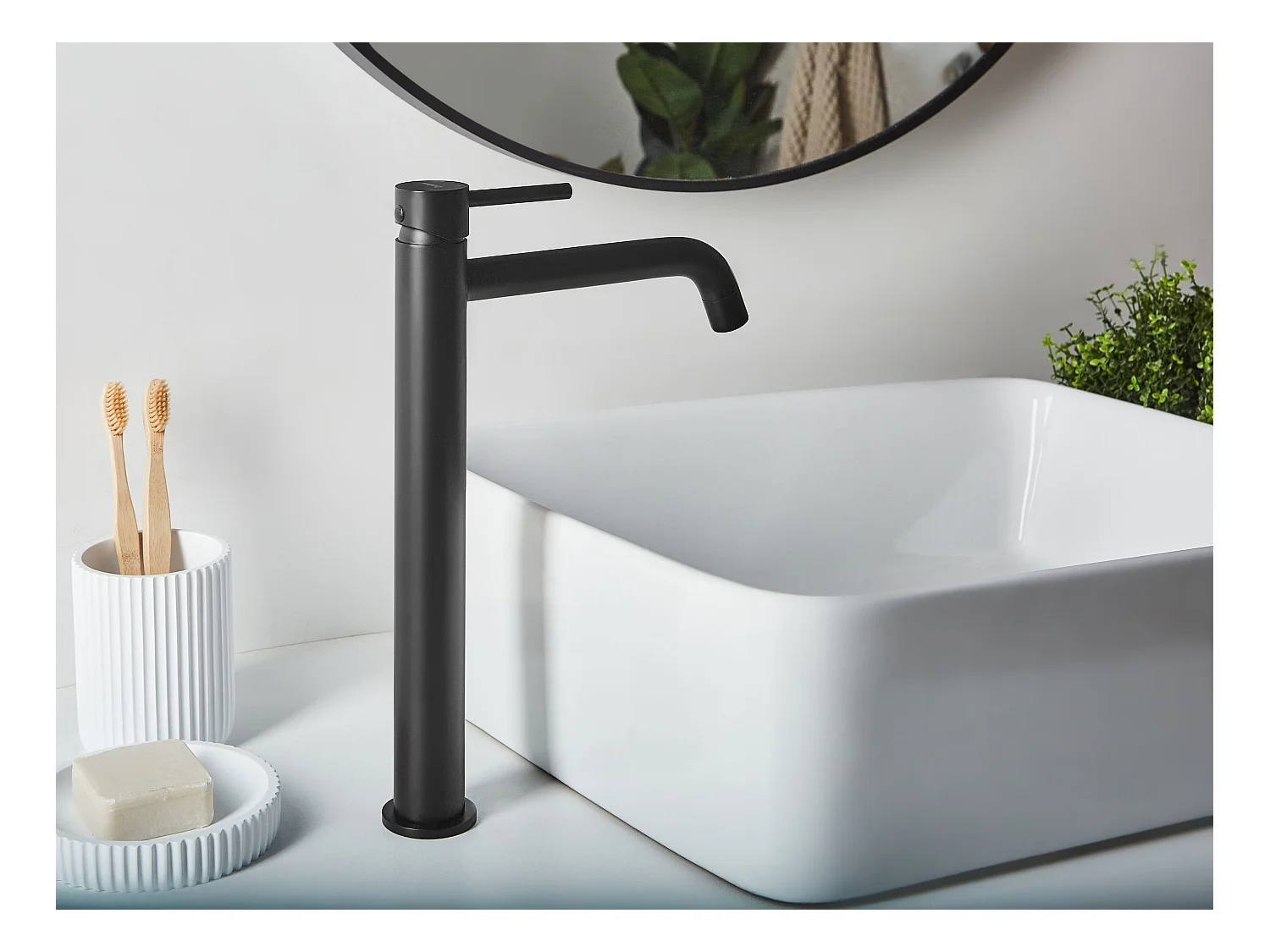 Robinet mitigeur de lavabo SALINAS Laiton Noir