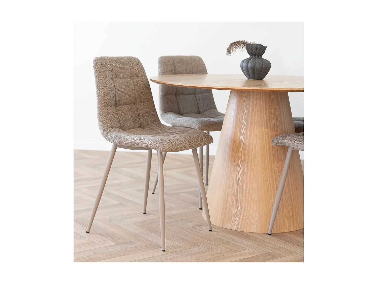 Table à manger ronde BOLTON Ø120cm – Élégance naturelle et format convivial-Marron