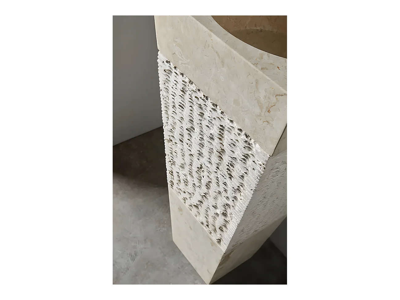 Lavabo colonne en marbre coloris beige - Longueur 40 x Hauteur 90 x Profondeur 40 cm