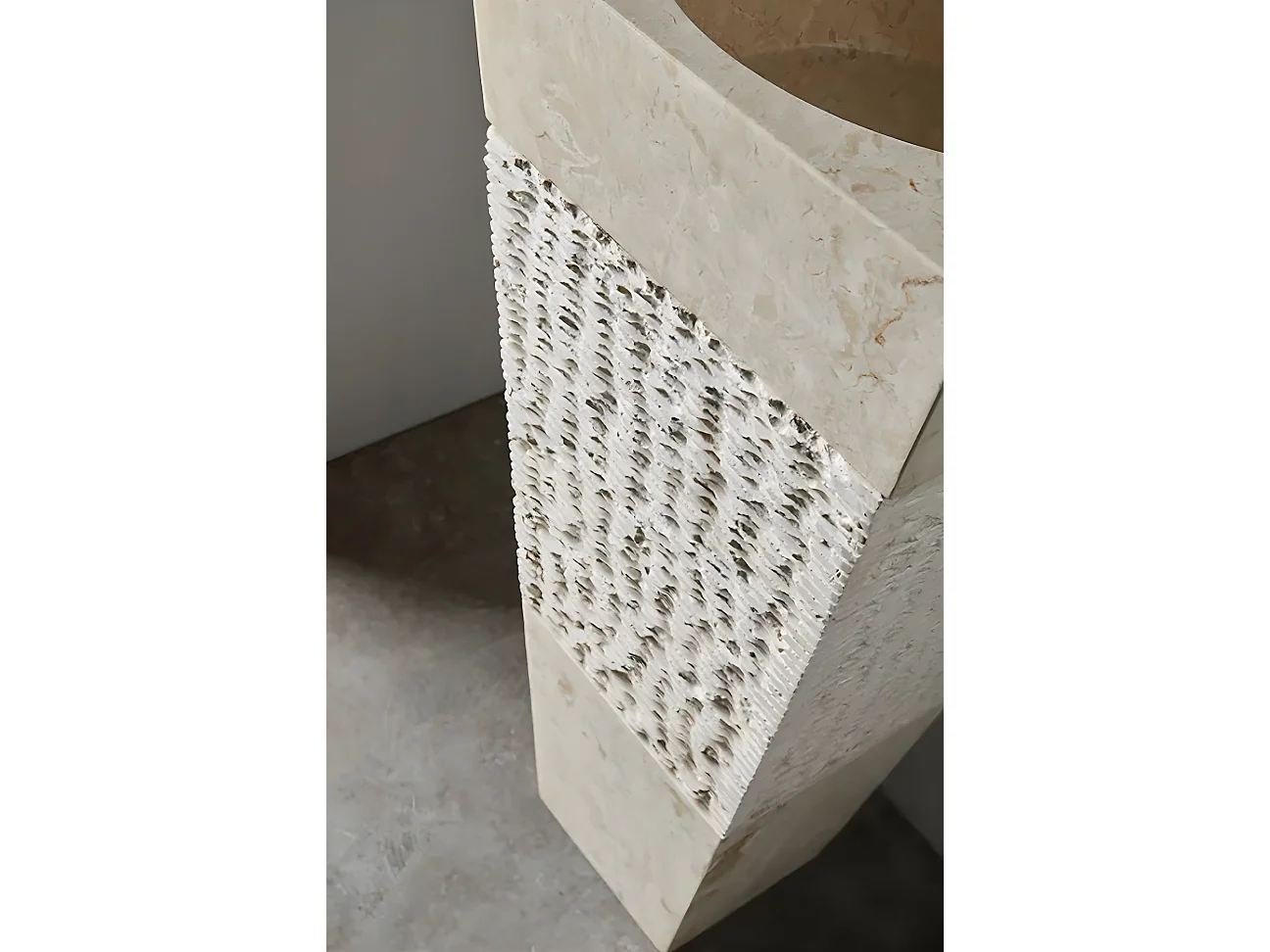 Lavabo colonne en marbre coloris beige - Longueur 40 x Hauteur 90 x Profondeur 40 cm