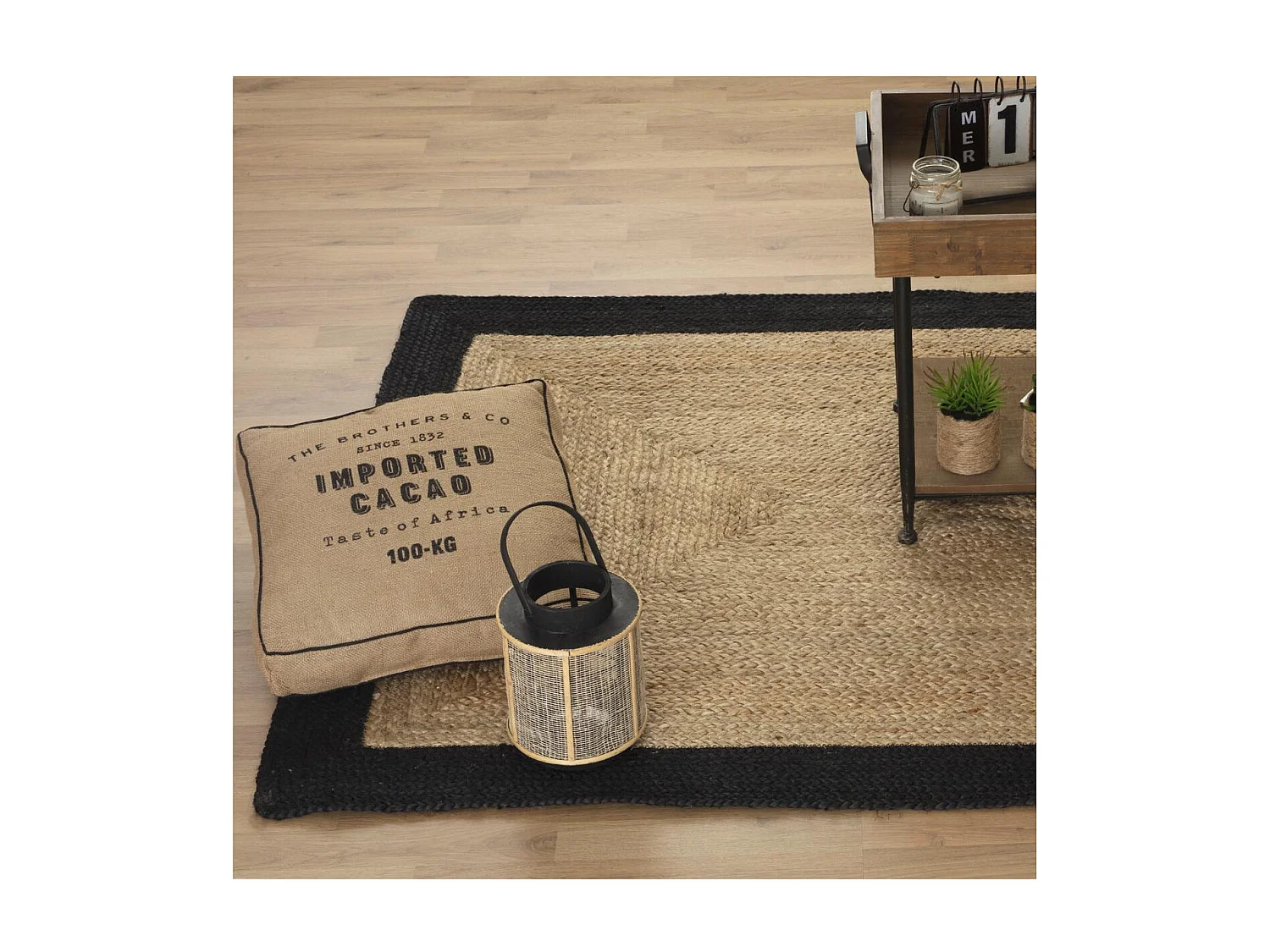 Tapis décoratif en Jute à Bord Noir 120 x 170 cm