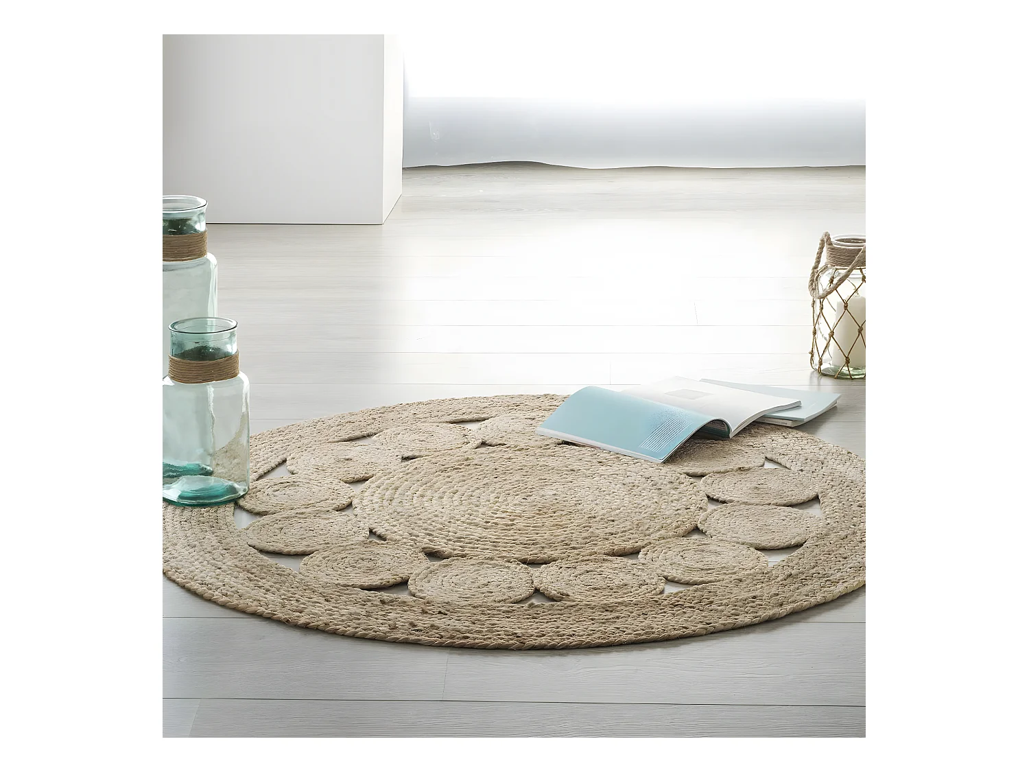 Tapis rond ajouré en jute D 120 cm