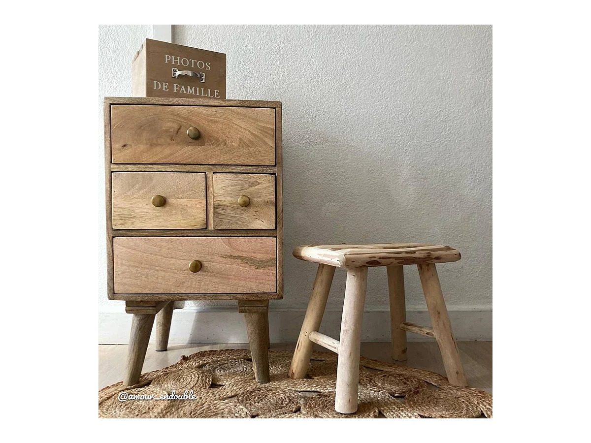 Table de chevet en bois de manguier 4 tiroirs Maëva