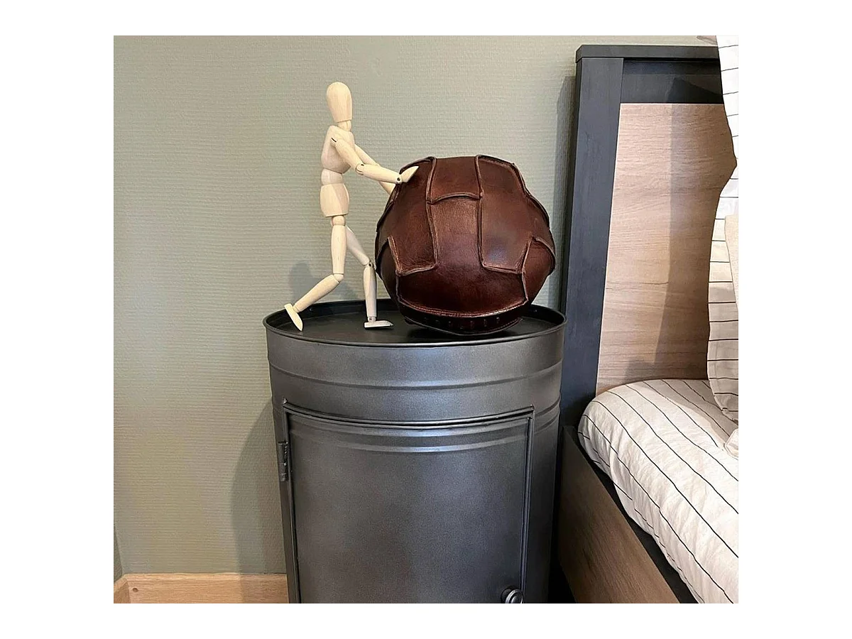 Mesa de noche industrial de metal gris con almacenamiento Meryl