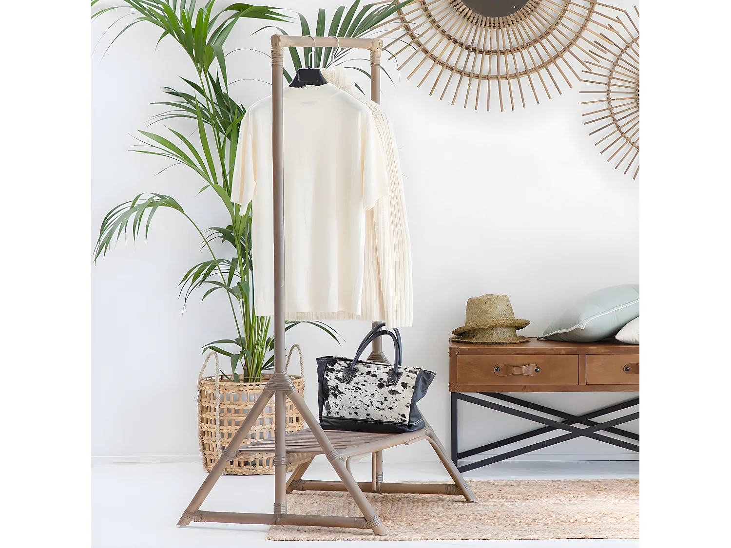 Portant en rotin avec planche Rattan