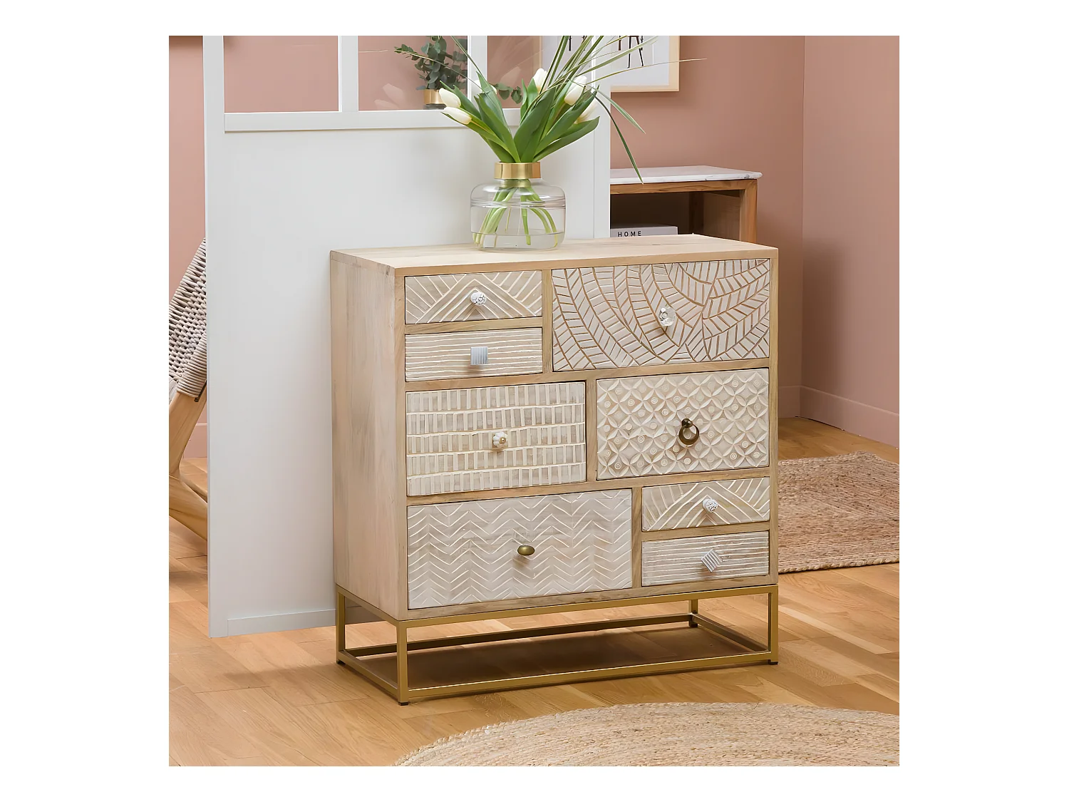 Cómoda de madera de mango y metal Vic con 9 cajones estilo bohemio