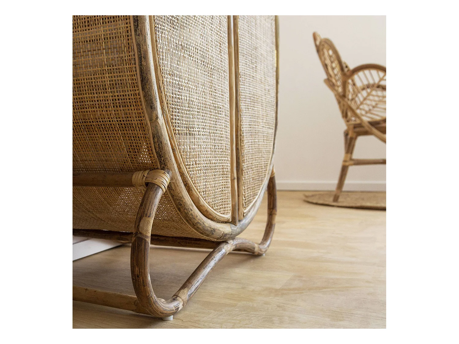 Armoire arrondie en rotin 4 étagères Rim