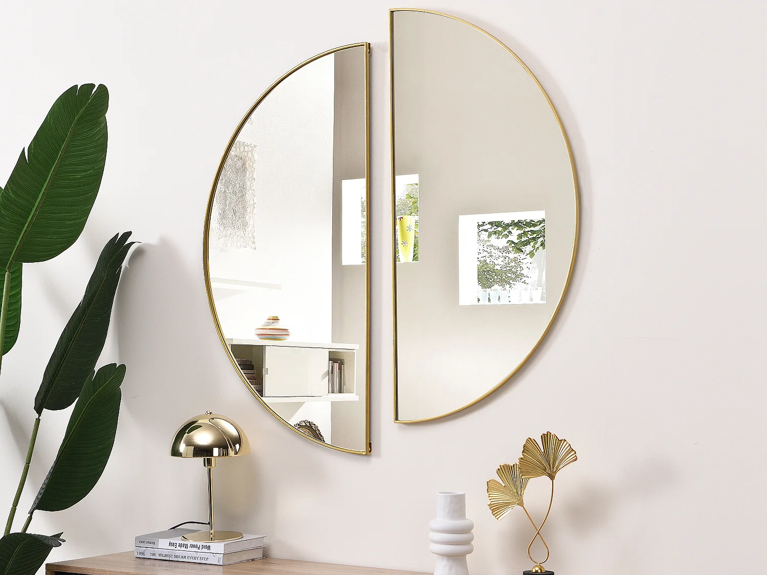 Zestaw 2 designerskich półokrągłych luster z metalu - Dł.50 x Wys.100 cm - złote - GAVRA