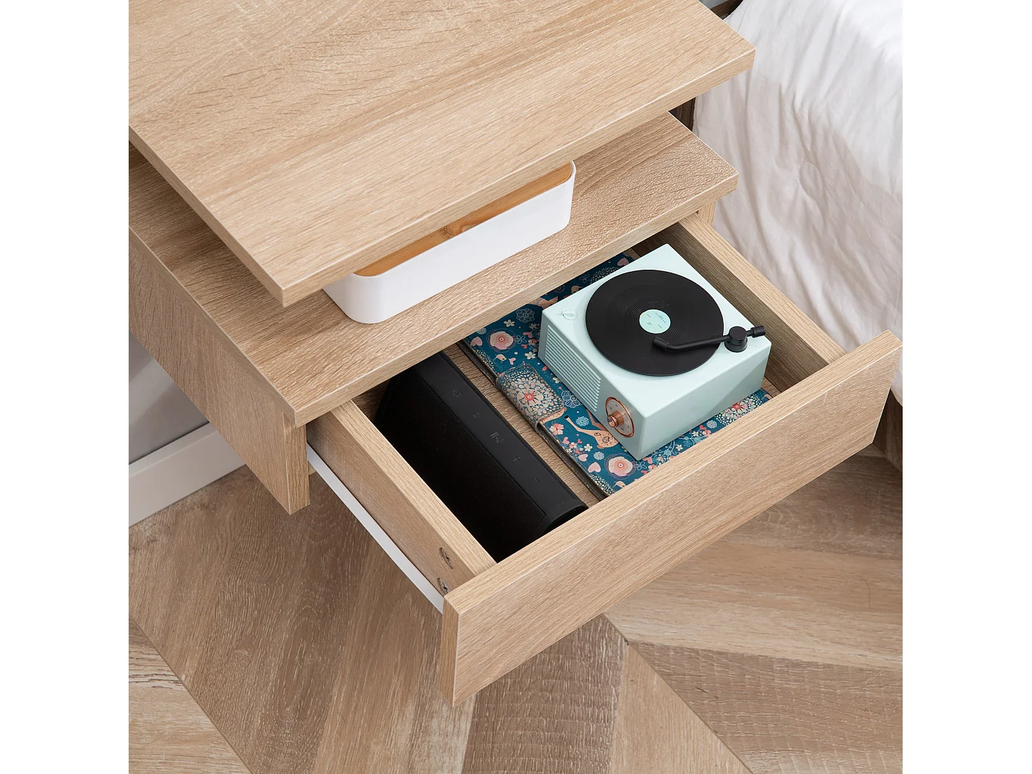 Set 2 comodini sospesi con cassetto e ripiano in legno rovere