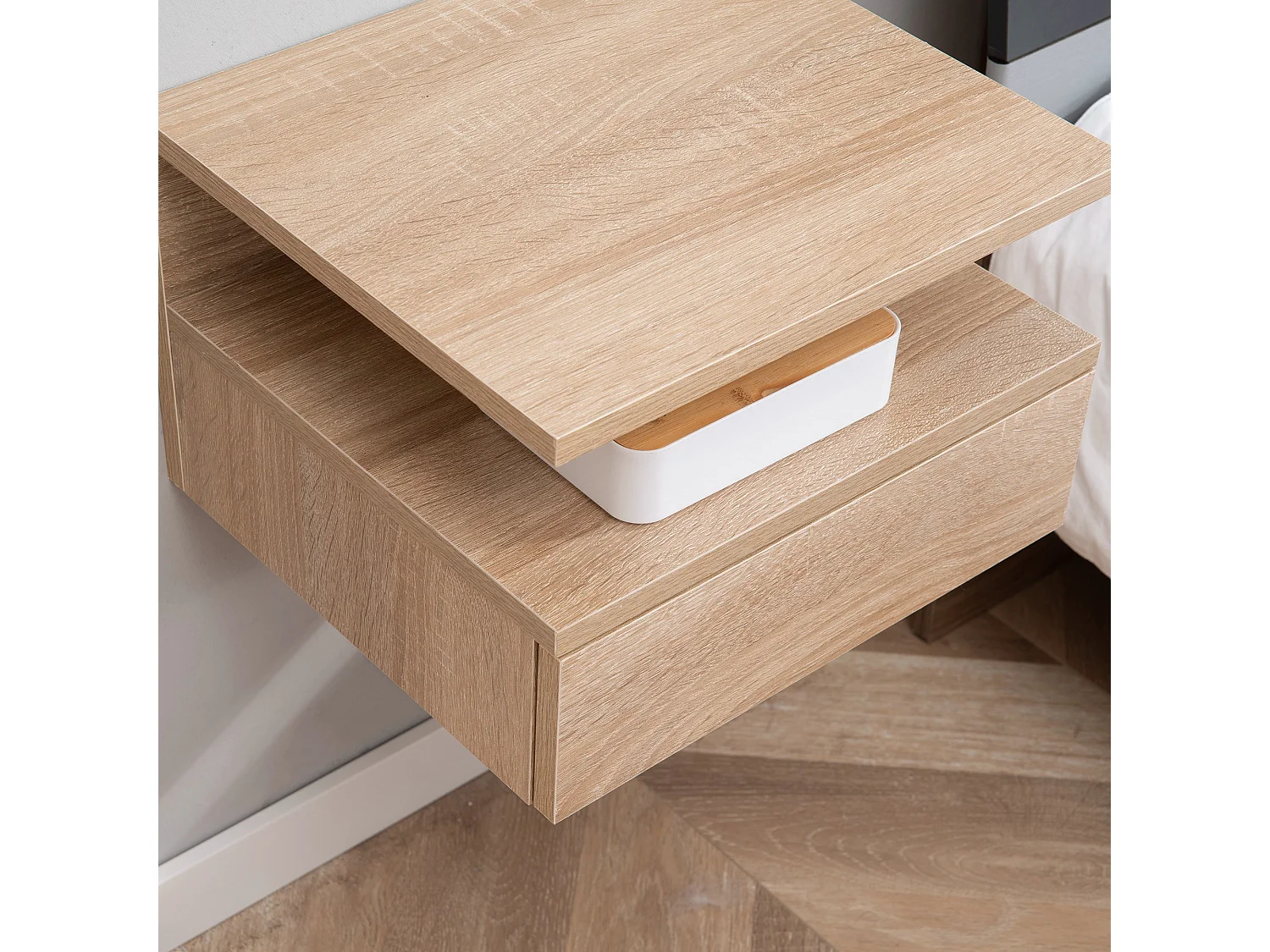 Set 2 comodini sospesi con cassetto e ripiano in legno rovere