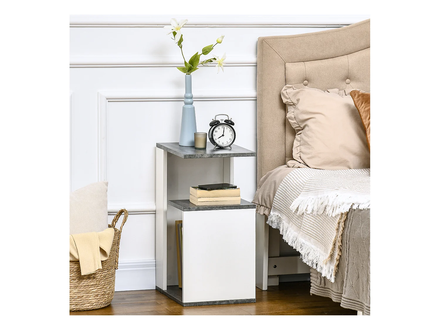 Comodino con ripiano aperto in truciolato grigio e bianco