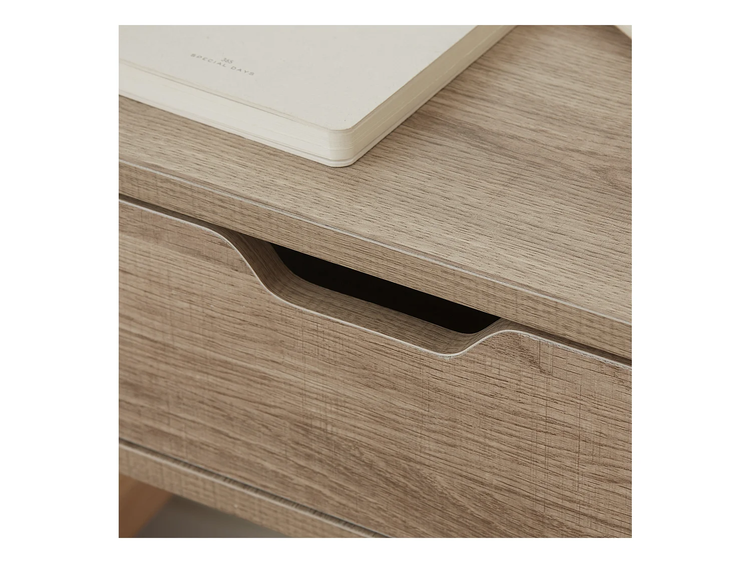 Comodini sospesi design a parete set 2 pezzi in truciolato