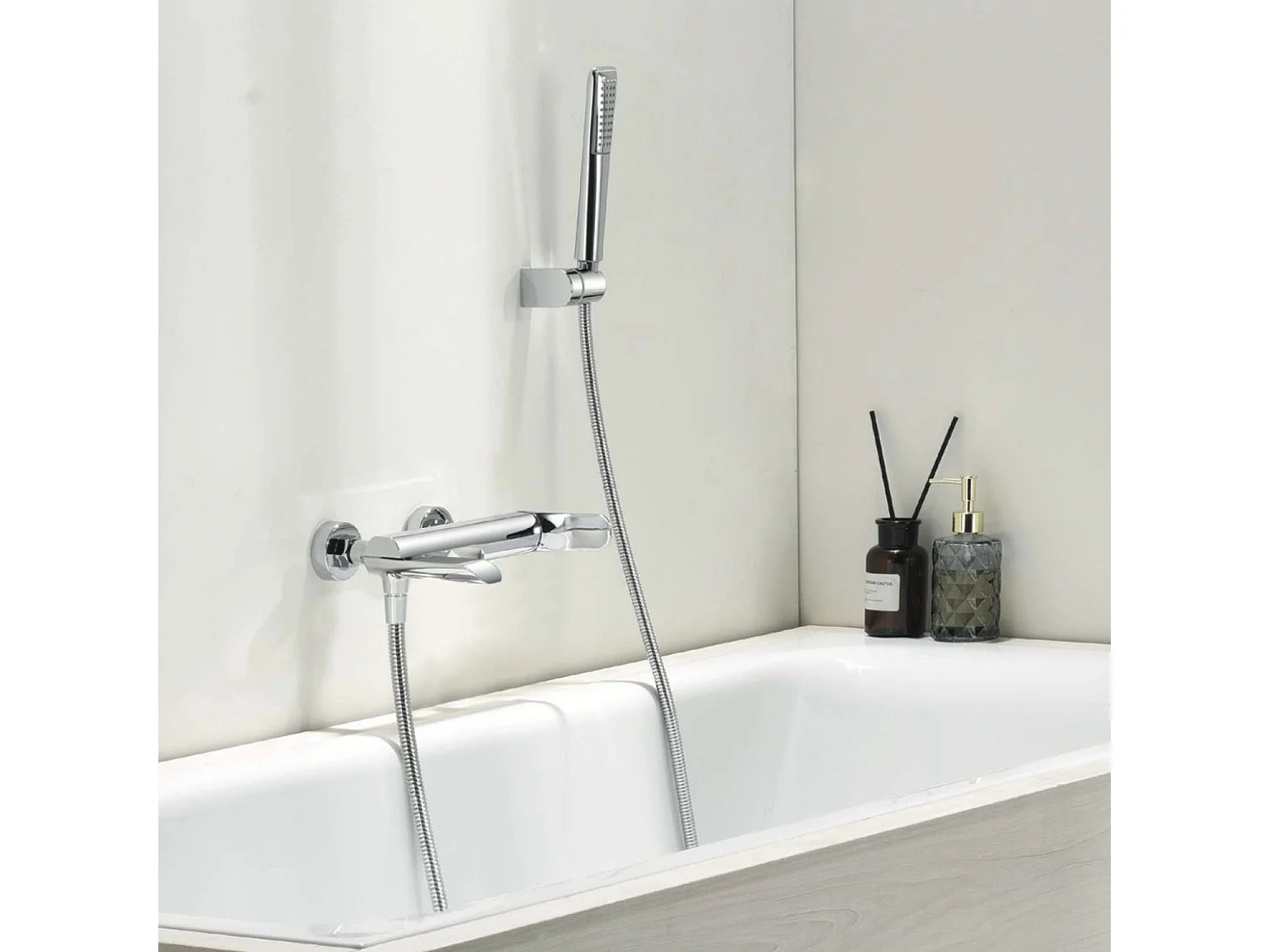 Ensemble Bain/Douche Anti-Calcaire Chrome DINAMARCA BR031-4