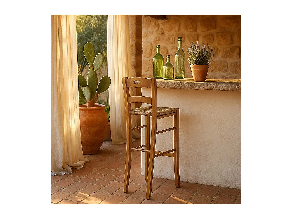 Lot de 2 tabourets de bar en noyer clair, hauteur 80 cm, avec un trou et une assise en paille.