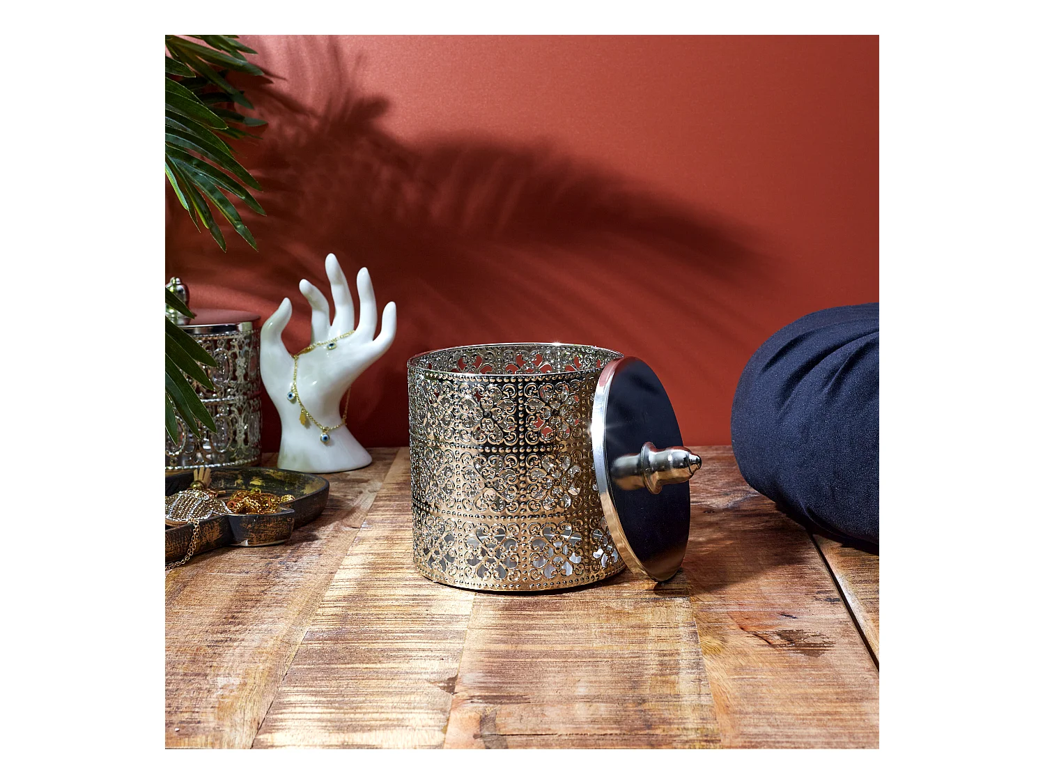 Boite Deco Argentee Avec Couvercle H13.5cm Argent