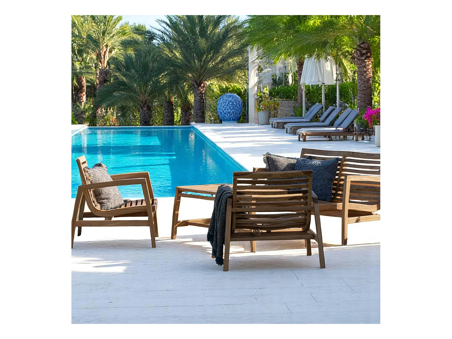 Salon de jardin en teck (1 canapé, 2 fauteuils, 1 table basse) MENDOZA