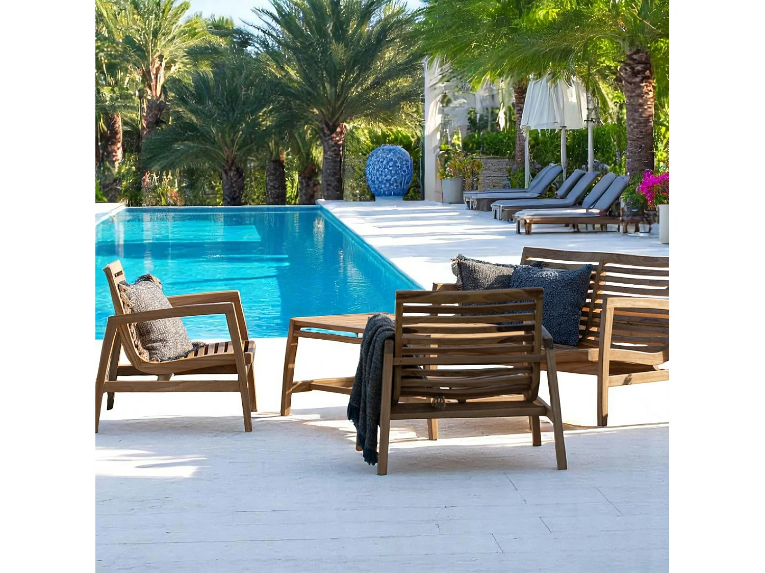 Salon de jardin en teck (1 canapé, 2 fauteuils, 1 table basse) MENDOZA